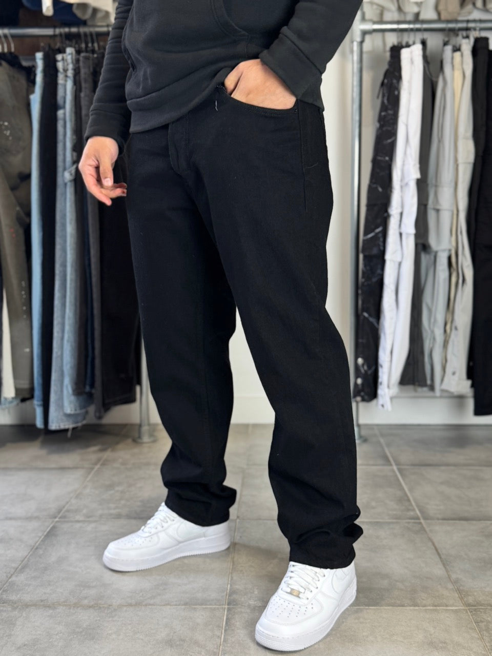 Jean large long DROI MADA noir one
