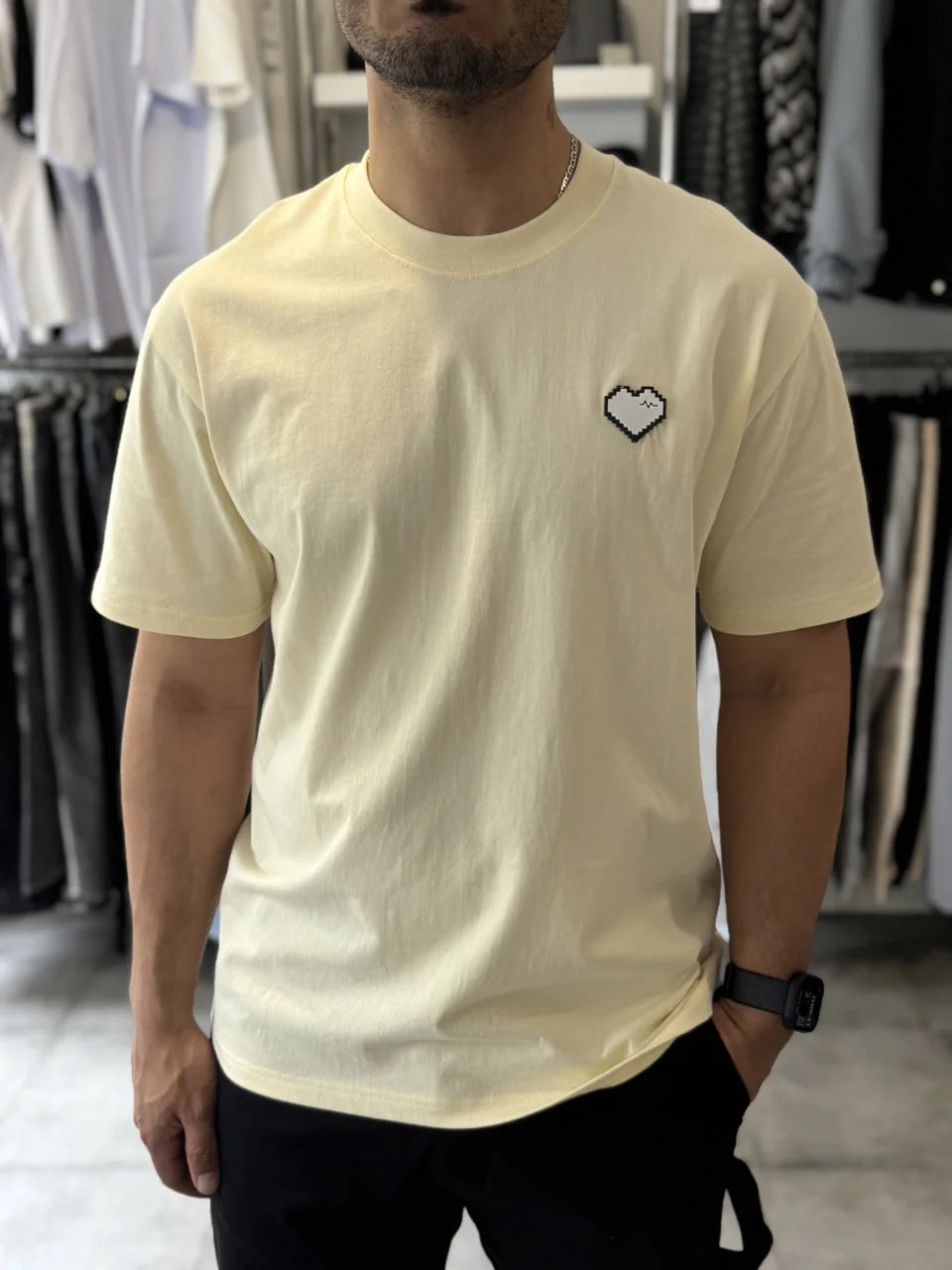 T-shirt jaune mini coeur