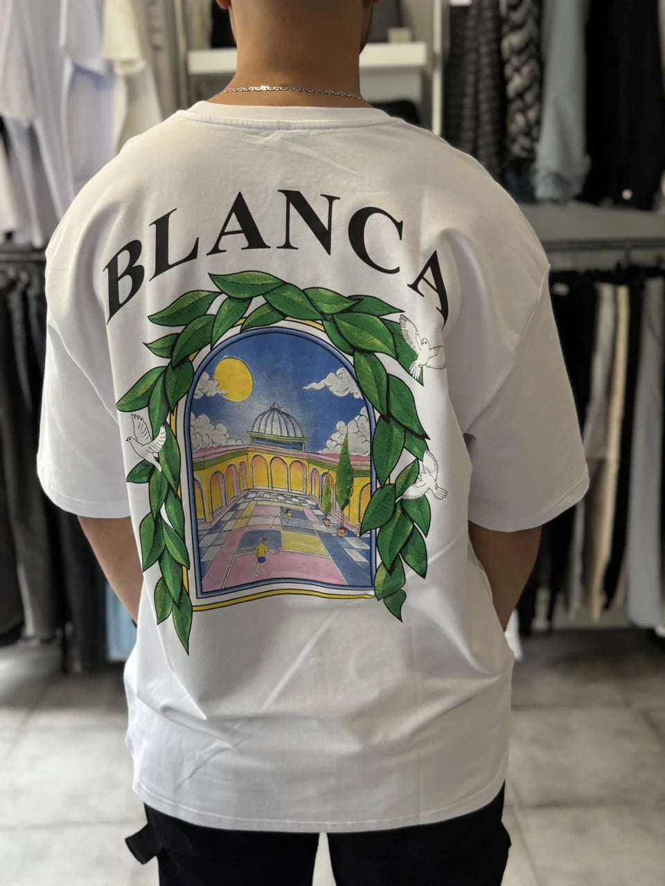 T-shirt blanca de couleur blanche
