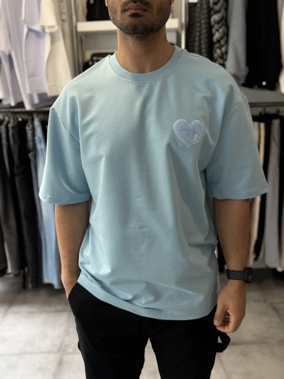 T-shirt bleu coeur brodé puzzle