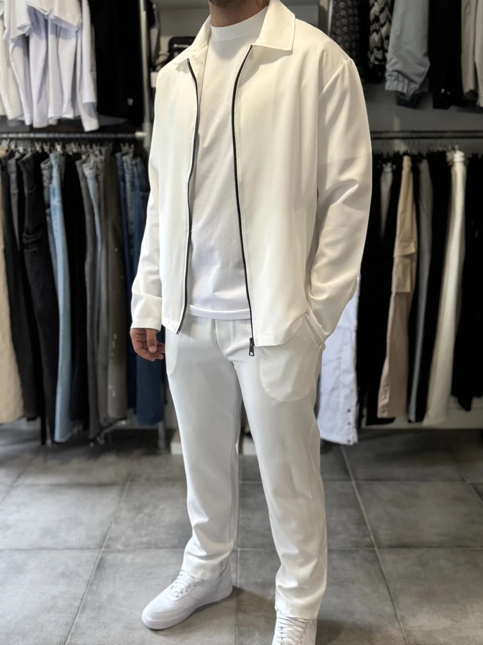 Ensemble classique beta léger blanc