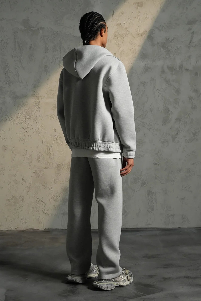 Ensemble basique aspect neoprene de couleur grise pantalon coupe droite et veste avec motif coeur 3D| Lyon