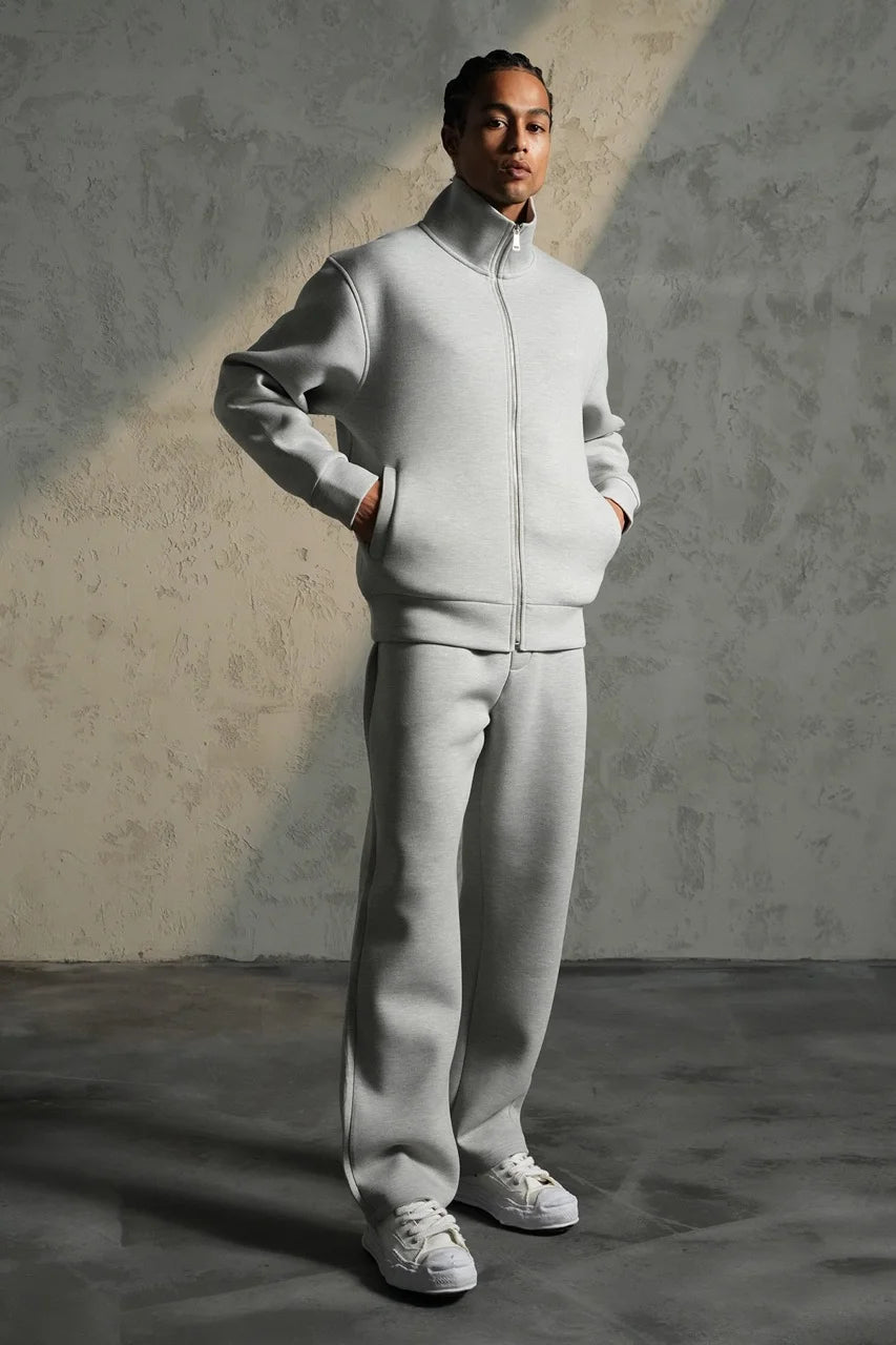 Ensemble basique aspect neoprene de couleur grise pantalon coupe droite et veste sans capuche| Lyon