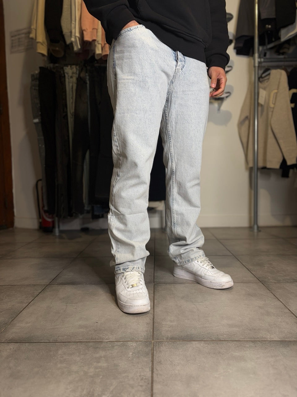 Pantalon jean coupe droite basique bleu claire | Lyon