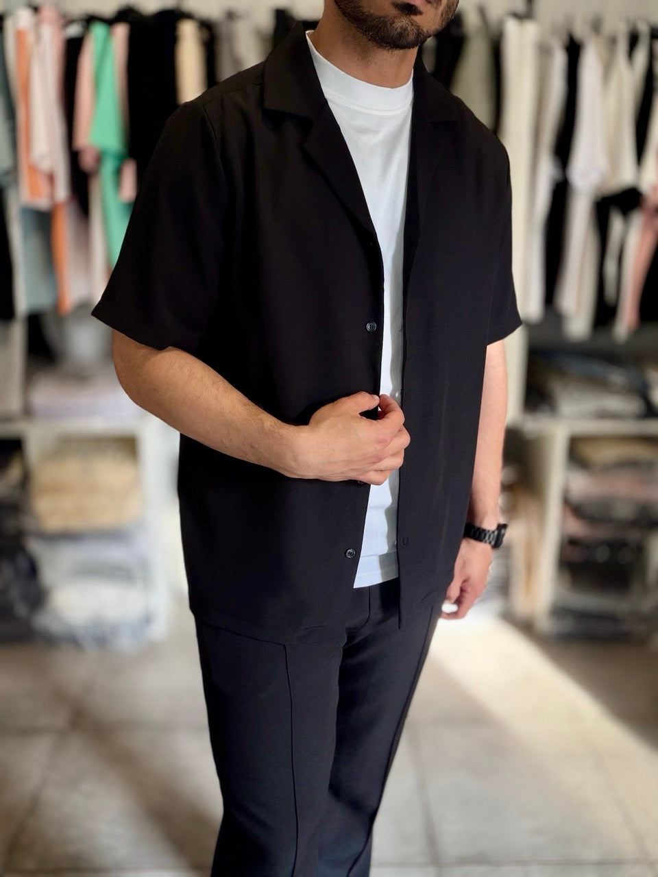 Ensemble chemise demi-manche Pantalon coupe droite noir YOTA | Lyon