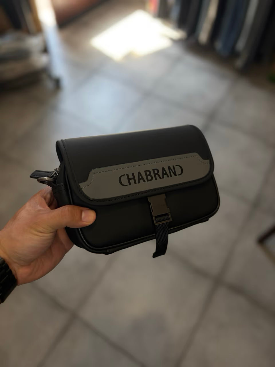 Mini Sacoche, mini bandoulière TB1 CHABRAND NOIR / GRIS