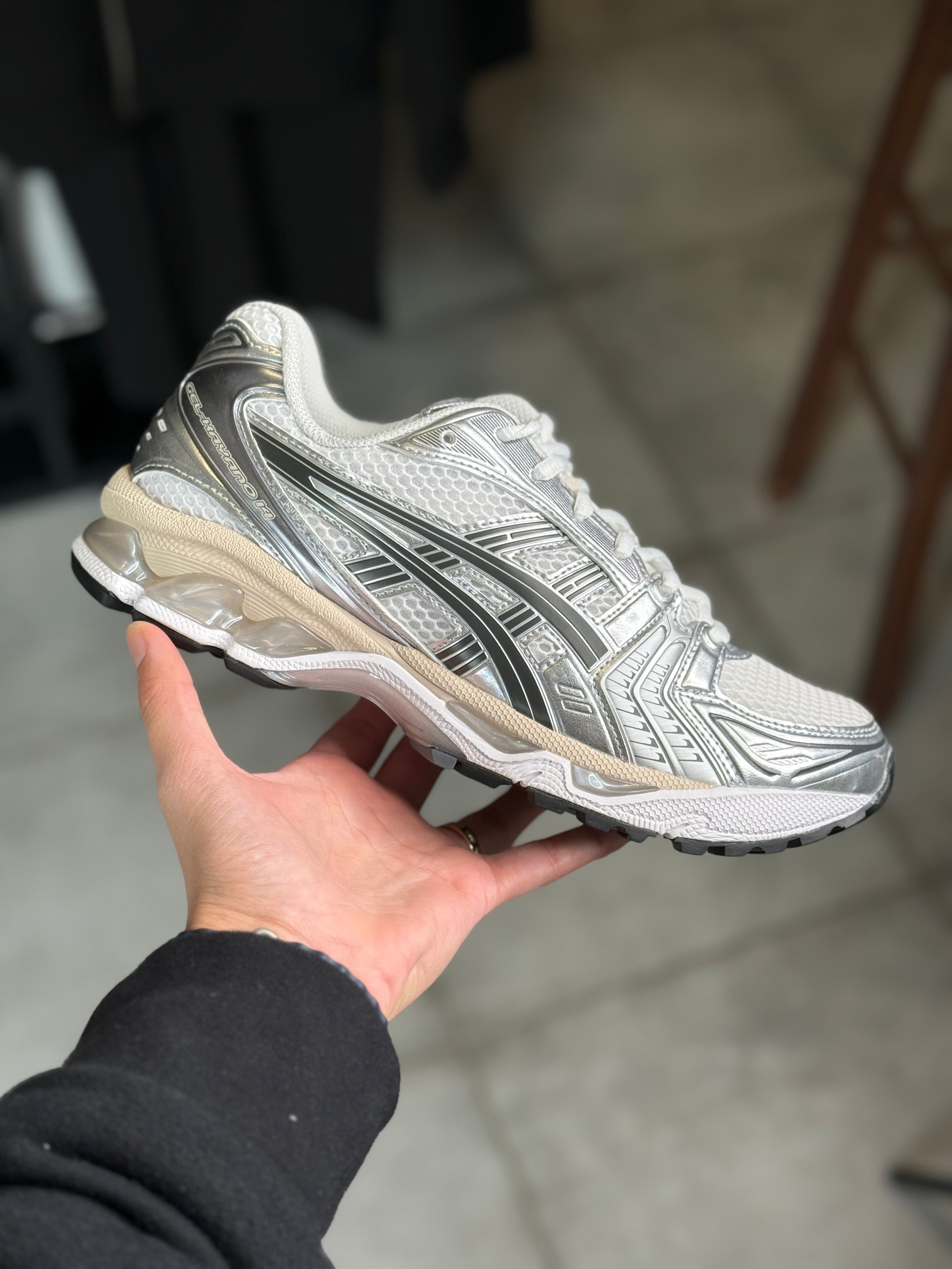 Asics gel kayano14 grise et blanche | Lyon