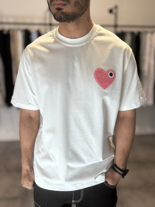 T-shirt blanc coeur rose brodé