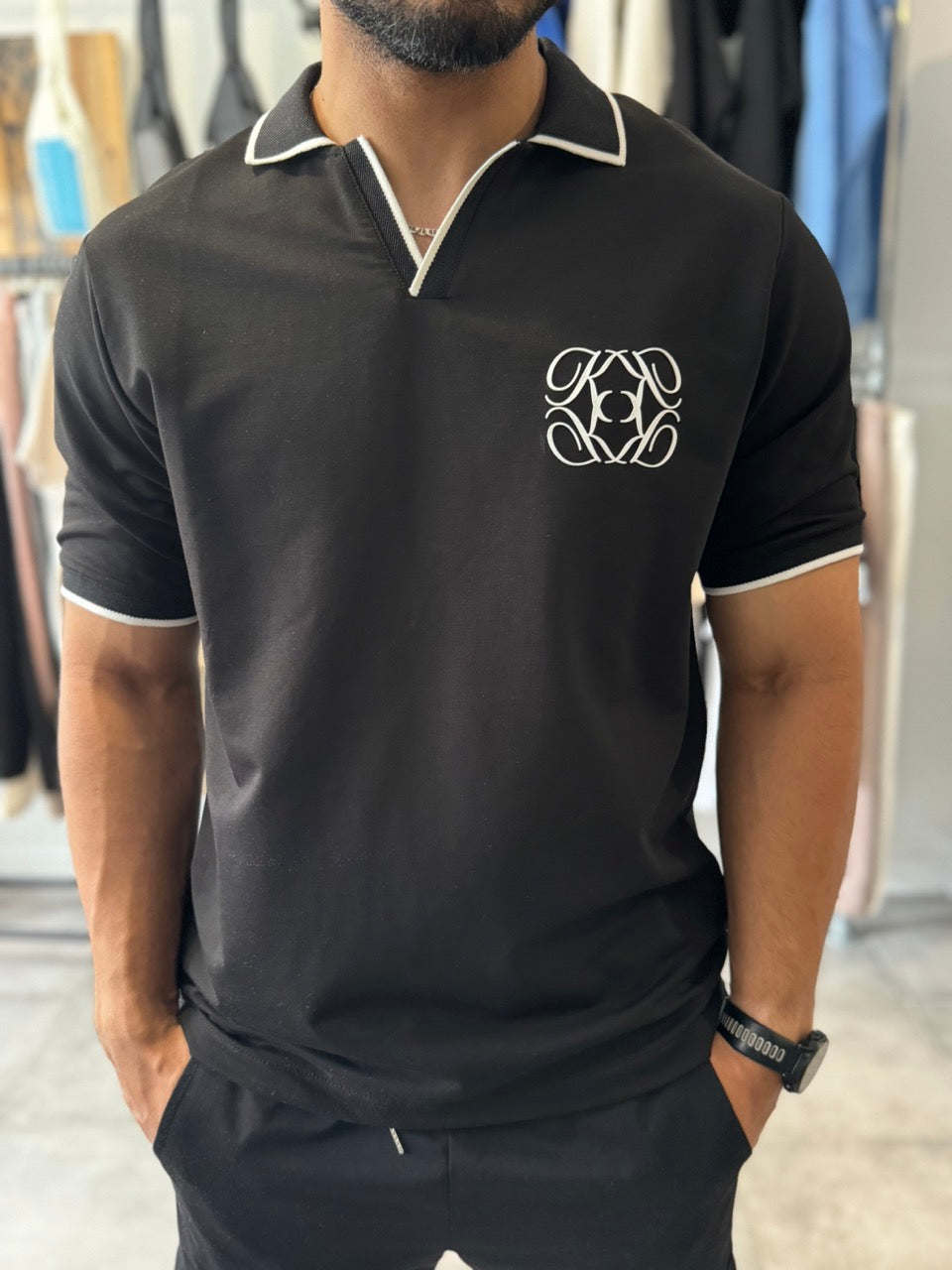 Polo AMA col V Noir