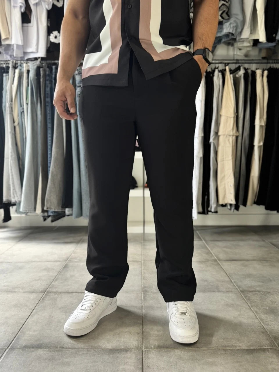 Pantalon a pince classique noir léger