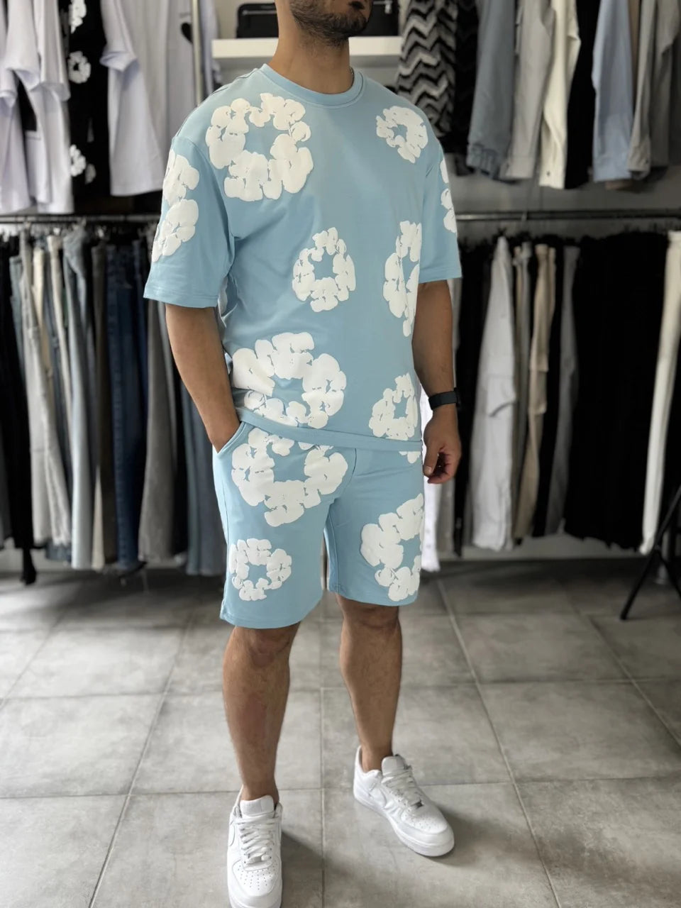 Ensemble à fleurs t-shirt short bleu