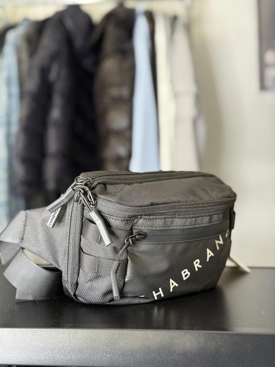 Banane CHABRAND Noire sigle blanc | LYON