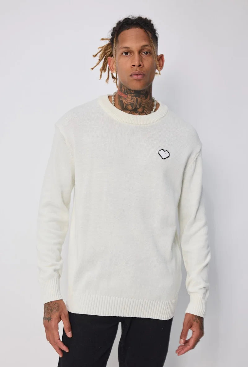 Pull en maille blanc simple avec coeur blanc