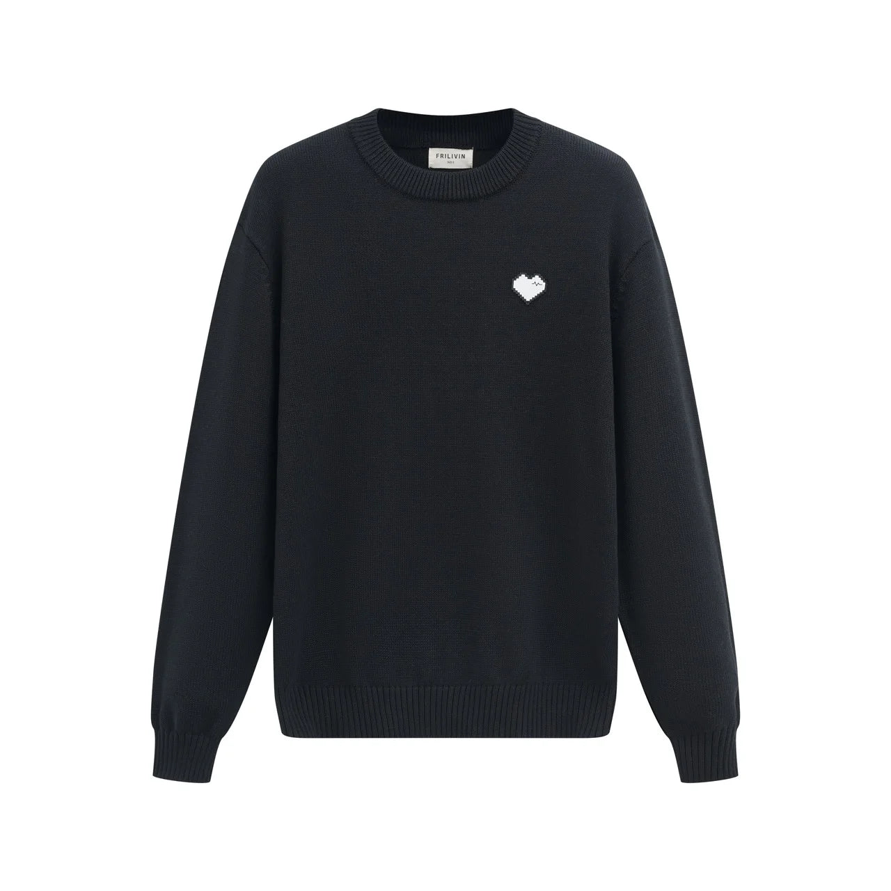 Pull en maille noir simple avec coeur blanc