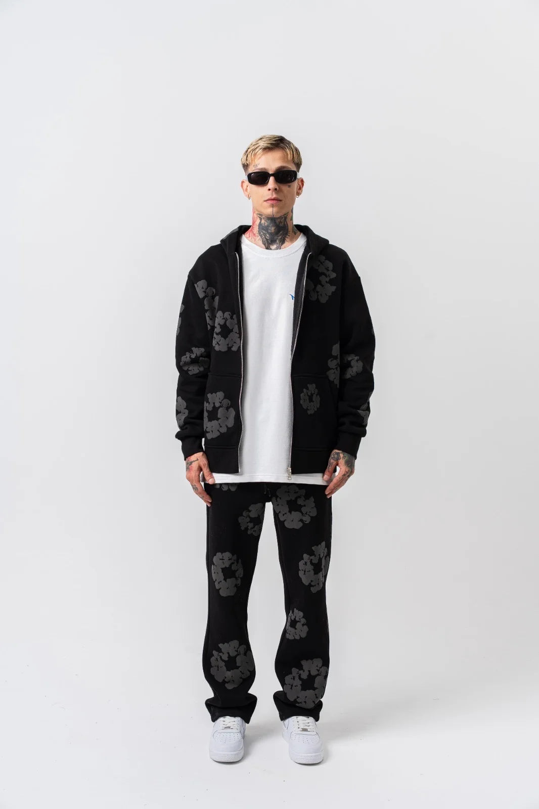 Ensemble jogging à FLEURS veste à capuche et pantalon Noir / Anthracite | Lyon