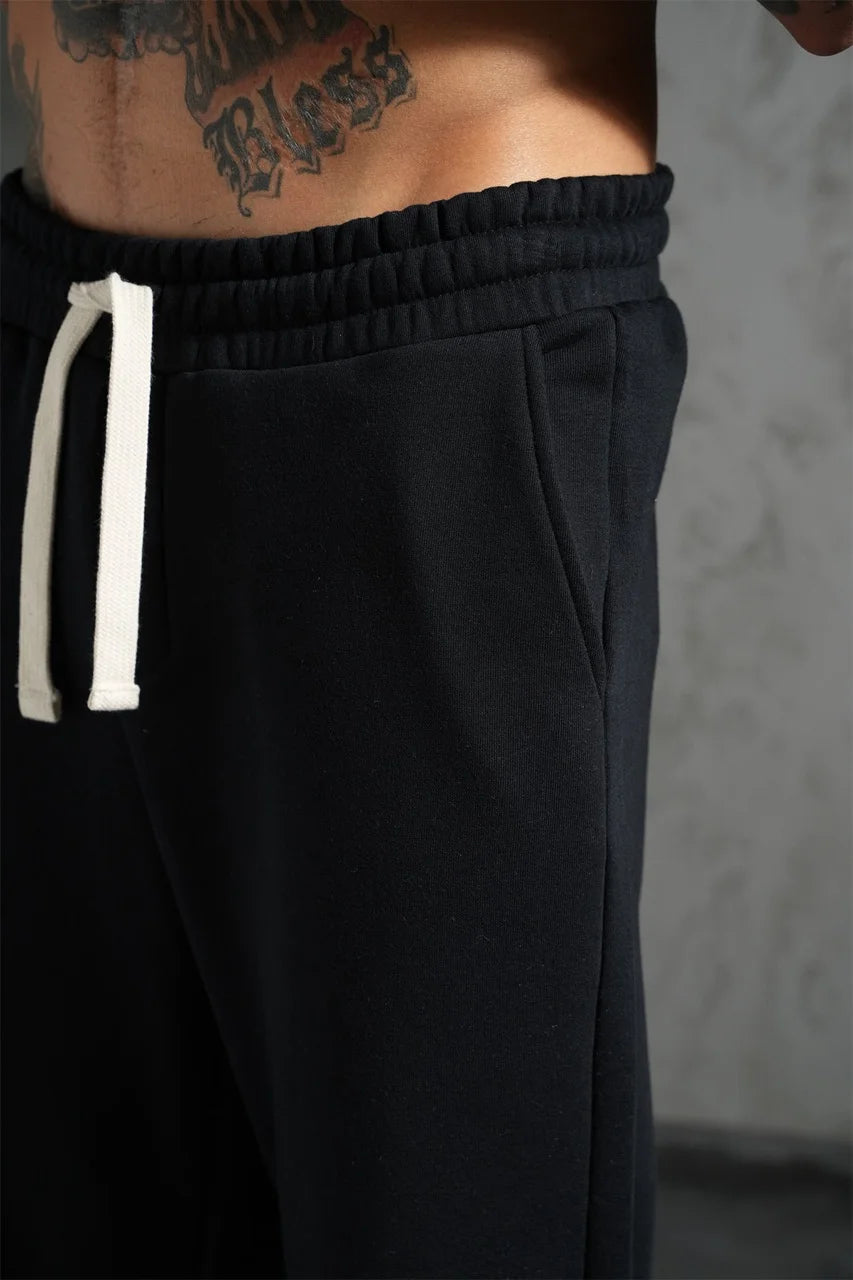 Pantalon jogging coupe droite de couleur noire | Lyon