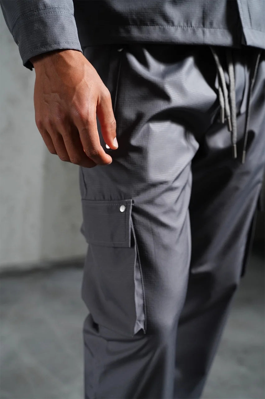 Ensemble cargo couleur gris anthracite | Lyon