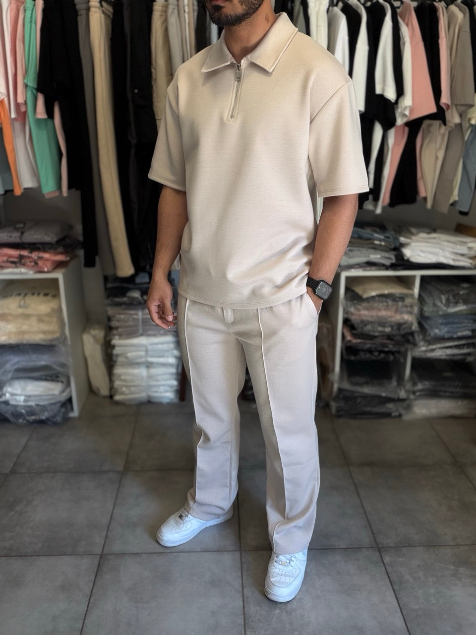 Ensemble oversize Polo demi-manche zippé Pantalon coupe droite beige YOTA | Lyon